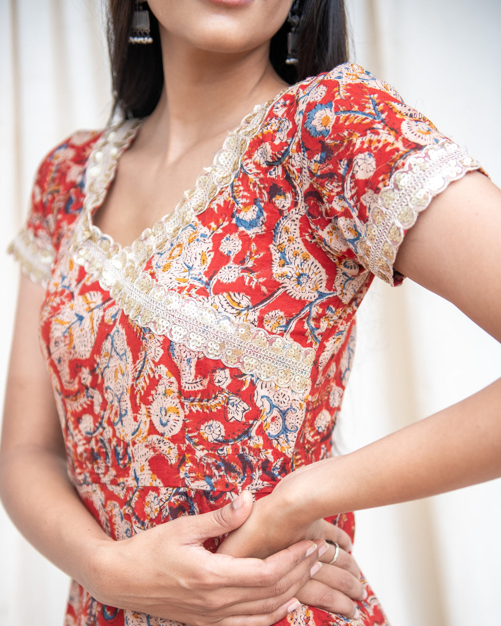 Blue Zardozi, Stone, Beads and Mirror work with Floral Kalamkari Print –  Seasons Chennai